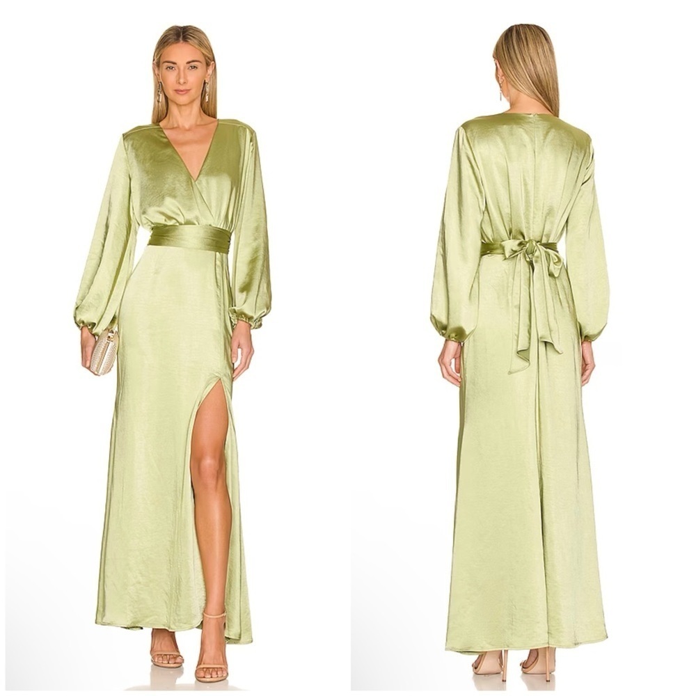 ELLIATT Kai Maxi Dress in Avocado Size S